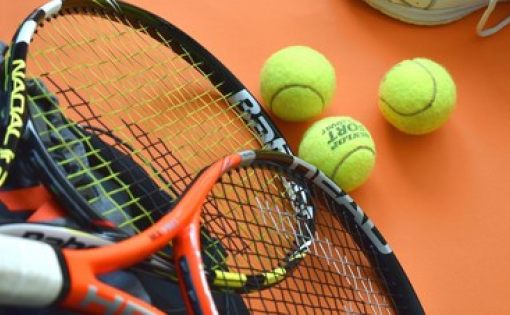 Саратовец принял участие в международном рейтинговом турнире по теннису серии ITF