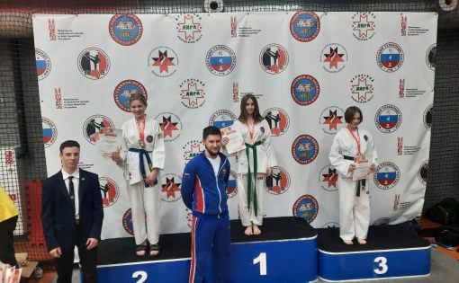 Саратовские спортсмены завоевали 14 медалей на чемпионате и Первенстве ПФО по тхеквондо
