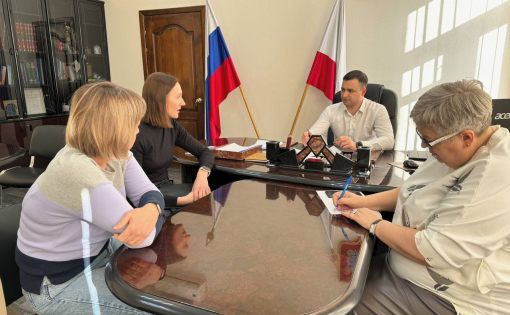 Еженедельно министр спорта области Олег Дубовенко проводит прием граждан по личным вопросам